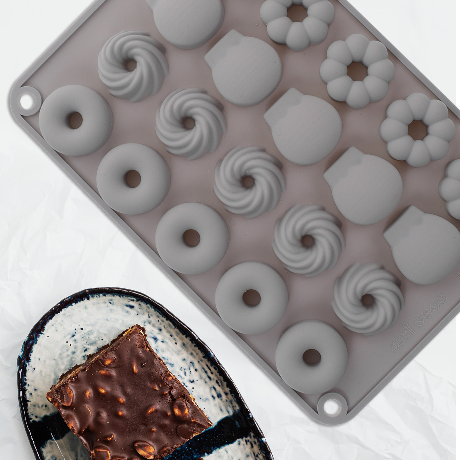 Mini silikonowa forma na pączk – Donut Mold Silicone recenzja i cena